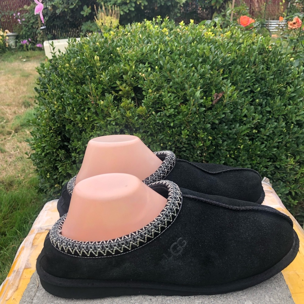 UGG Tasman Men’s Black Suede Slip-On Slippers Size 10
